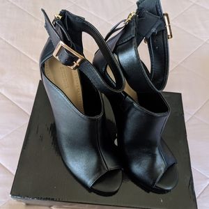 Ankle boots